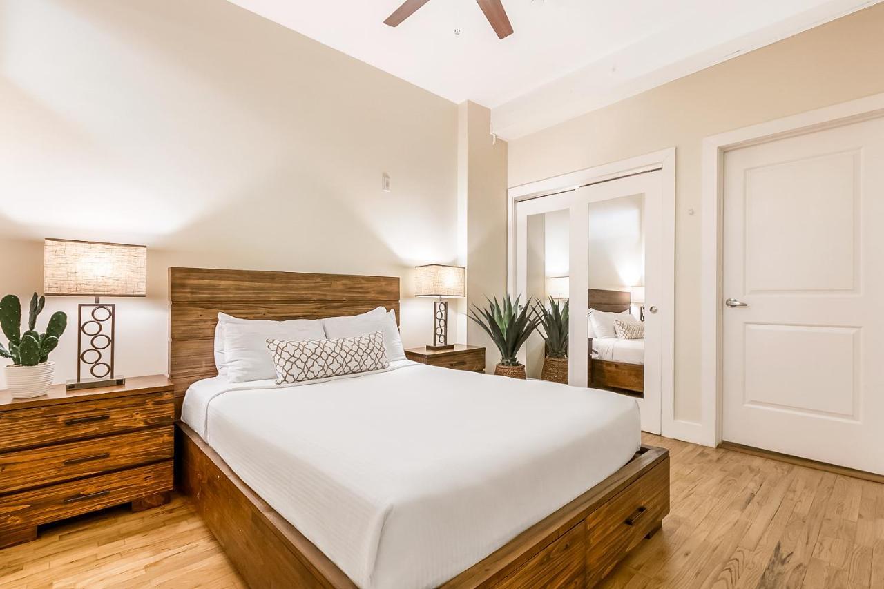 Beautiful Condos Steps From French Quarter And Bourbon St New Orleans Ngoại thất bức ảnh