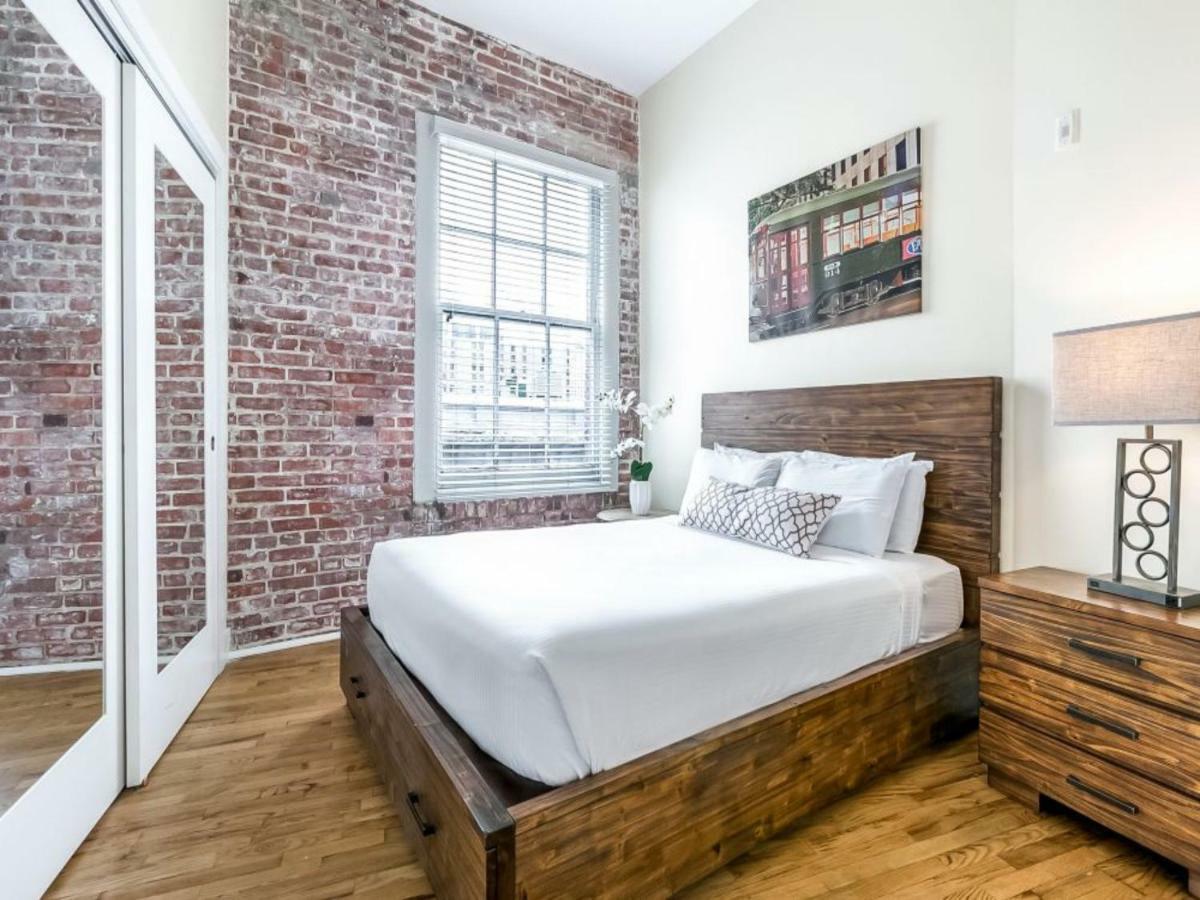 Beautiful Condos Steps From French Quarter And Bourbon St New Orleans Ngoại thất bức ảnh